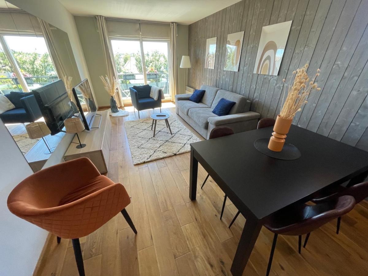Mizar, Joli Appt Renove Avec Parking Et Balcon Apartman Courseulles-sur-Mer Kültér fotó