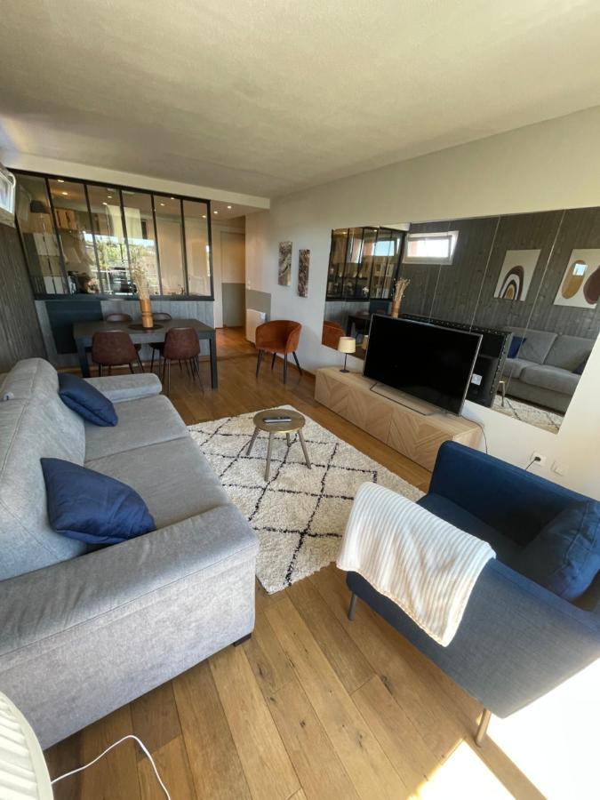 Mizar, Joli Appt Renove Avec Parking Et Balcon Apartman Courseulles-sur-Mer Kültér fotó